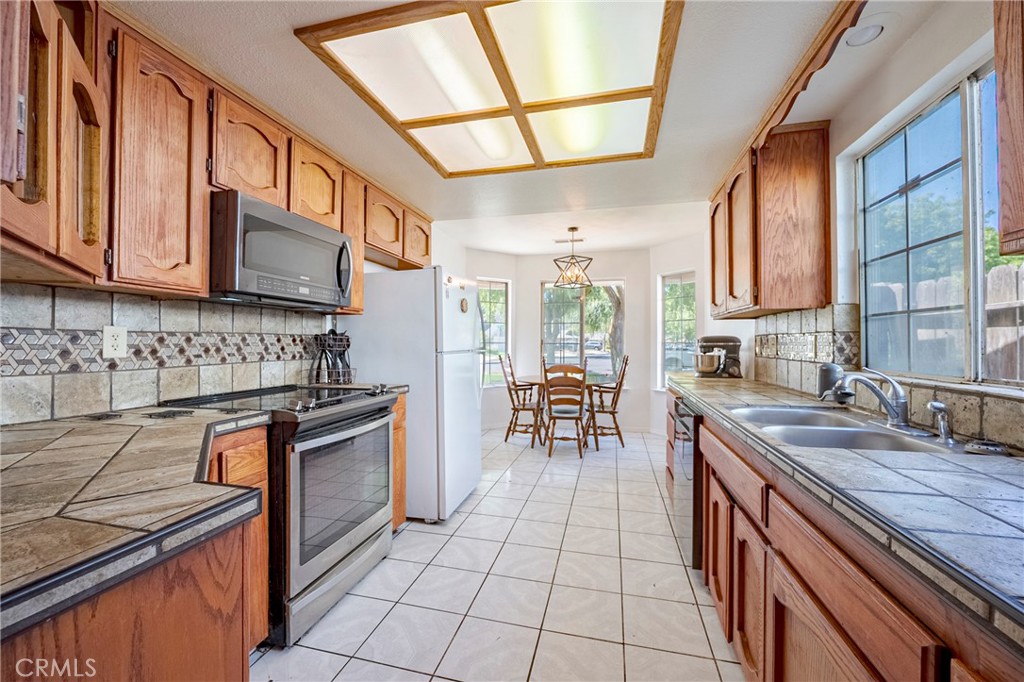 3576 San Jose Ave, Merced, CA 95348