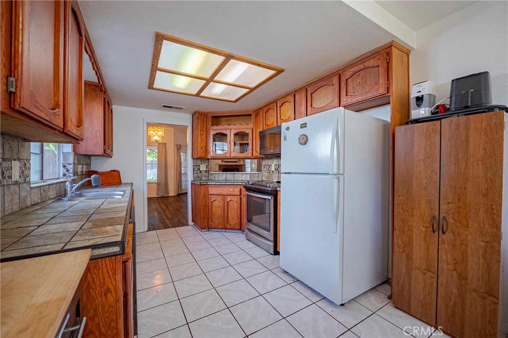 3576 San Jose Ave, Merced, CA 95348