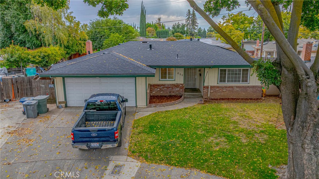 688 Elise Ct, Merced, CA 95340