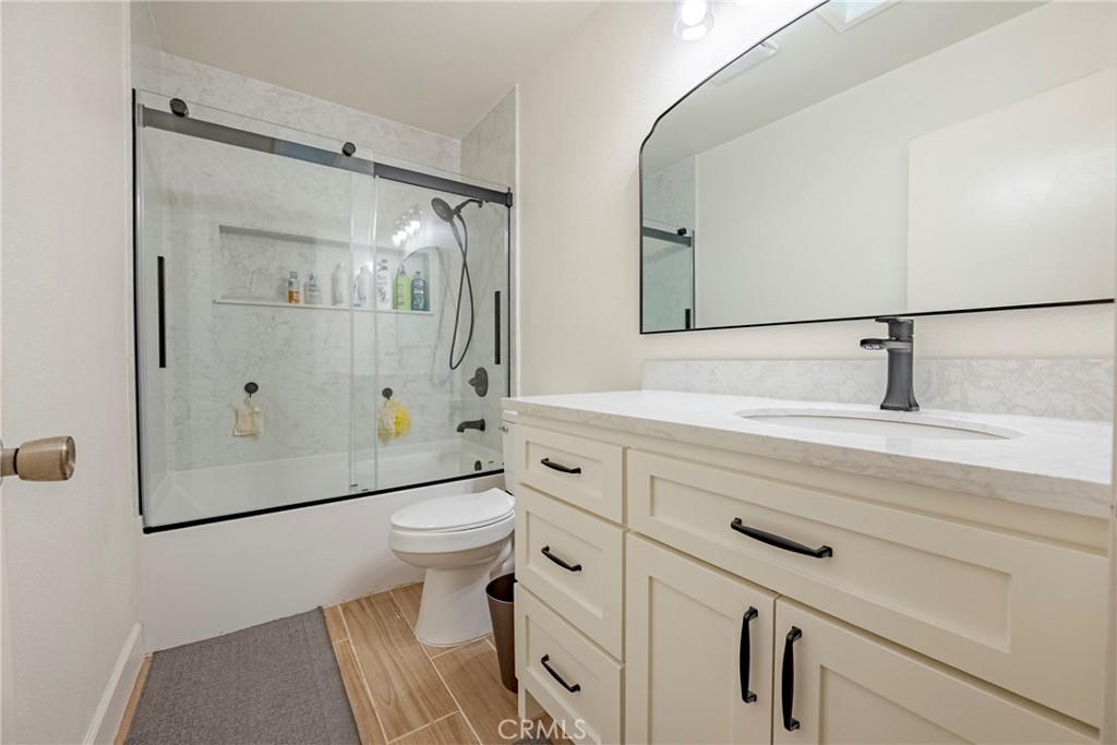 688 Elise Ct, Merced, CA 95340