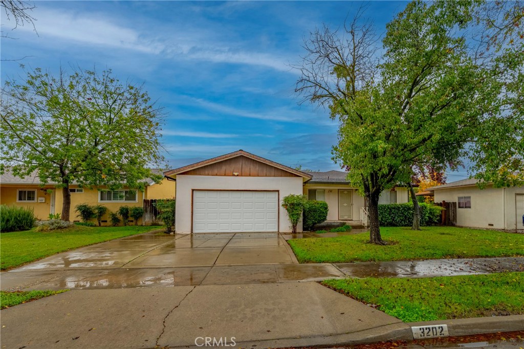 3202 Dublin Ave, Merced, CA 95340