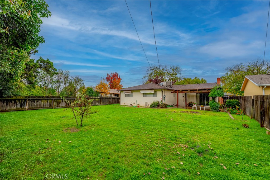 3202 Dublin Ave, Merced, CA 95340