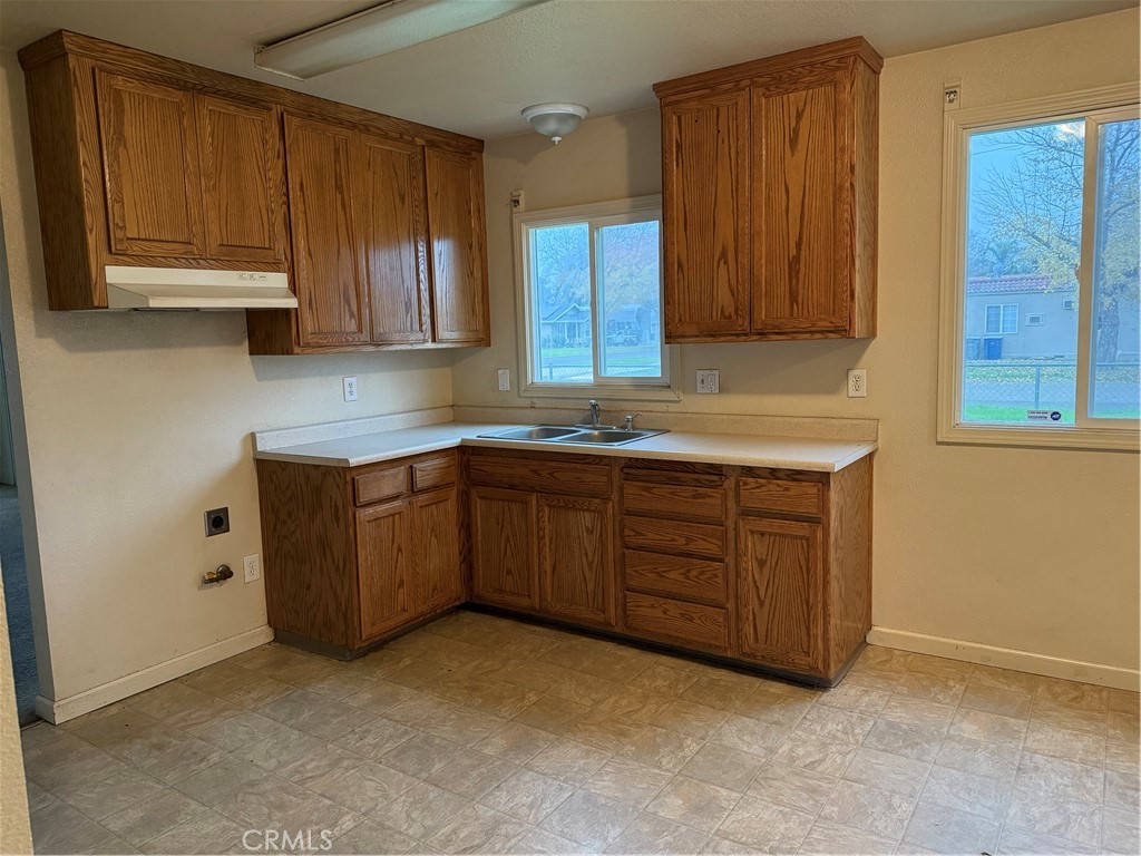 204 W 25th, Merced, CA 95340