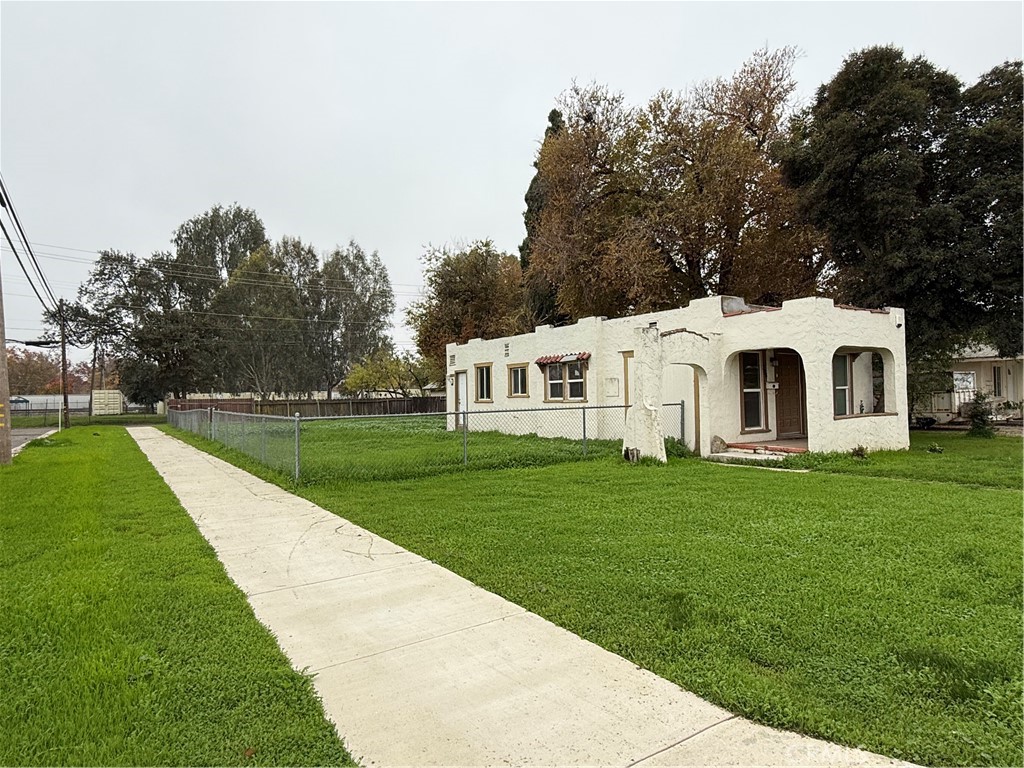 204 W 25th, Merced, CA 95340