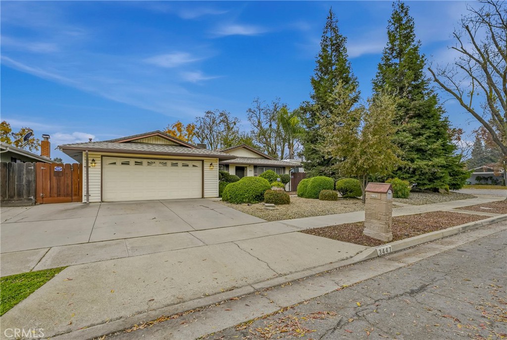 3447 La Jolla, Merced, CA 95348