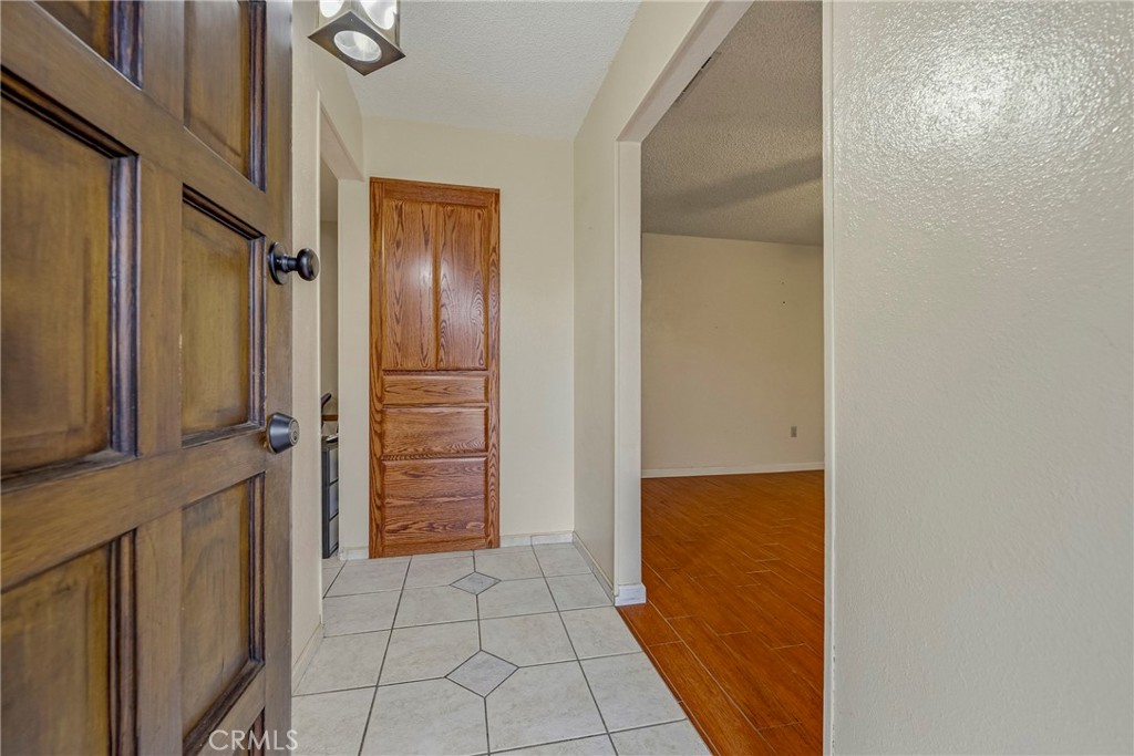 3447 La Jolla, Merced, CA 95348