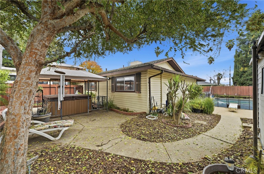 3447 La Jolla, Merced, CA 95348