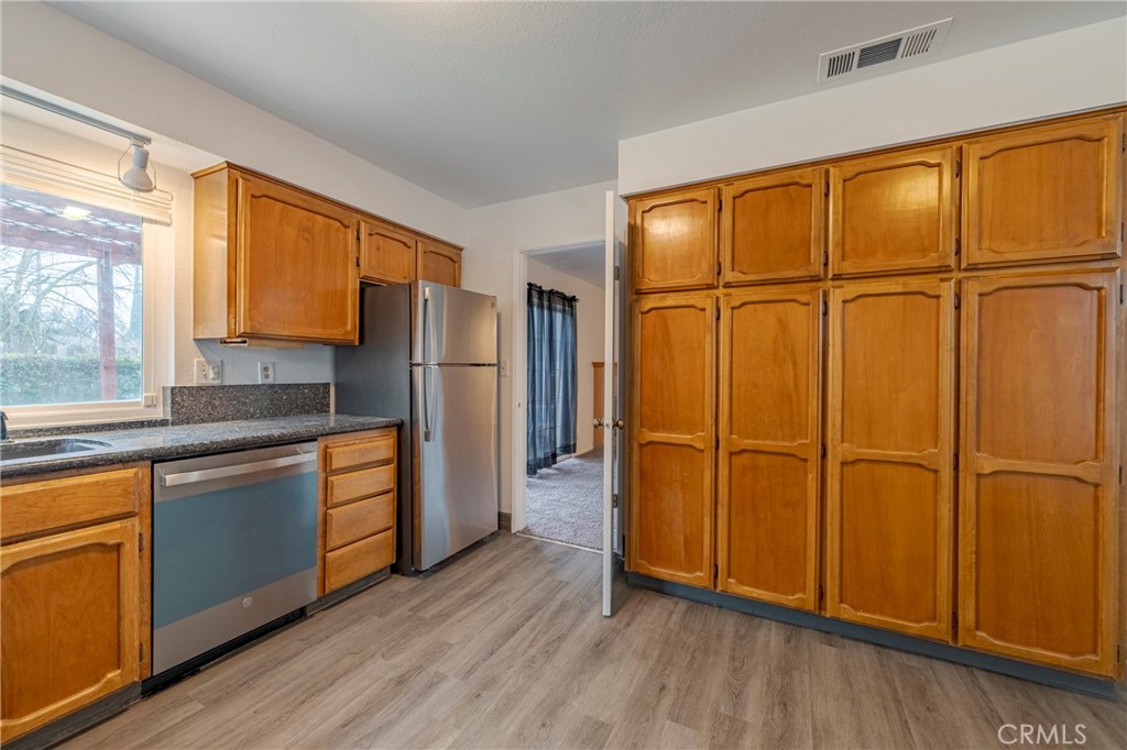 466 Columbia, Merced, CA 95340