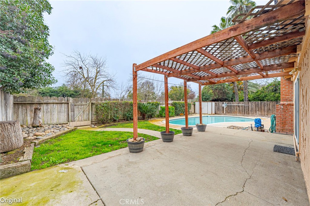 466 Columbia, Merced, CA 95340