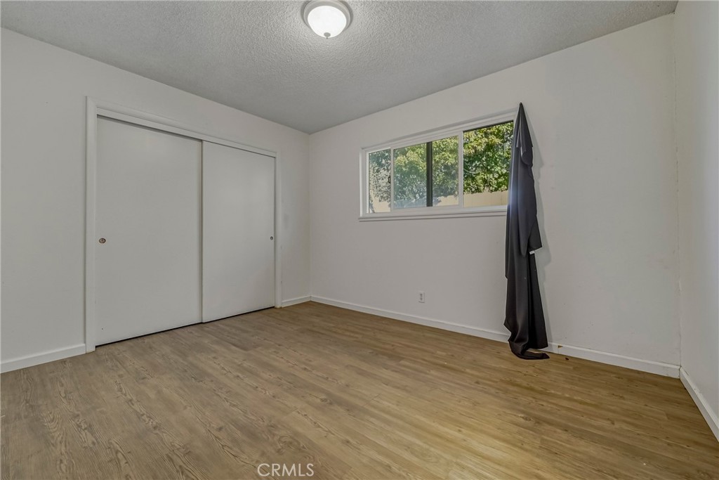 639 W Donna Dr, Merced, CA 95348