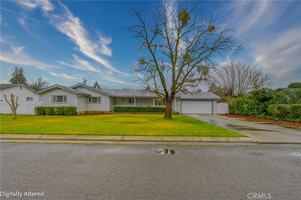 3279 Laura Ave, Merced, CA 95340