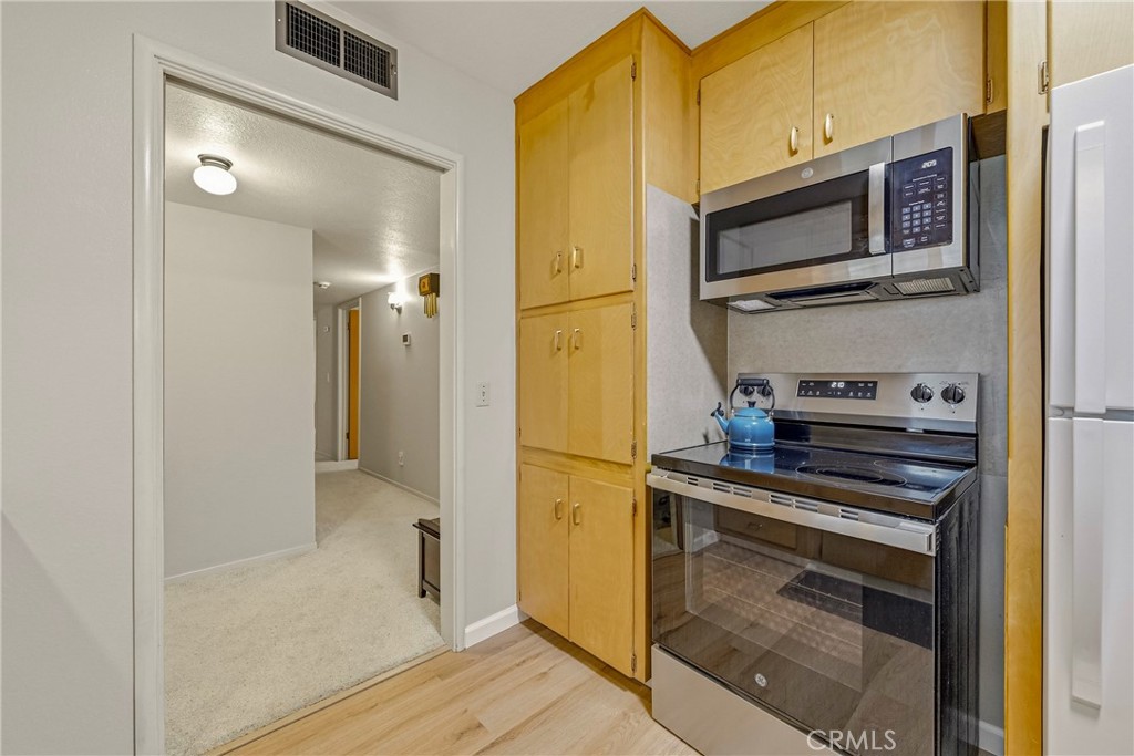 3279 Laura Ave, Merced, CA 95340