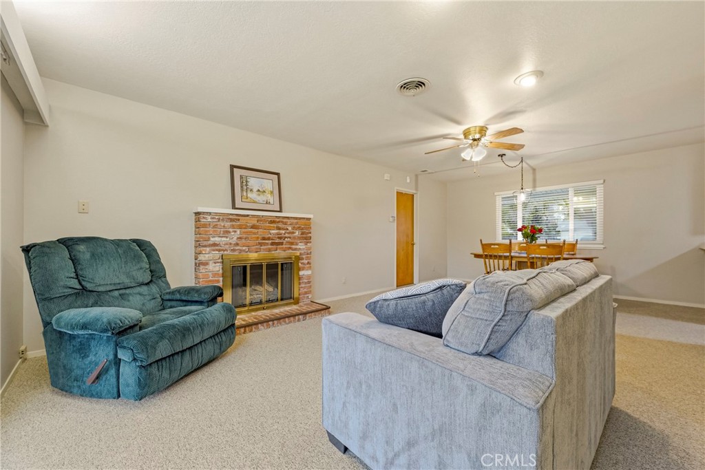 3279 Laura Ave, Merced, CA 95340