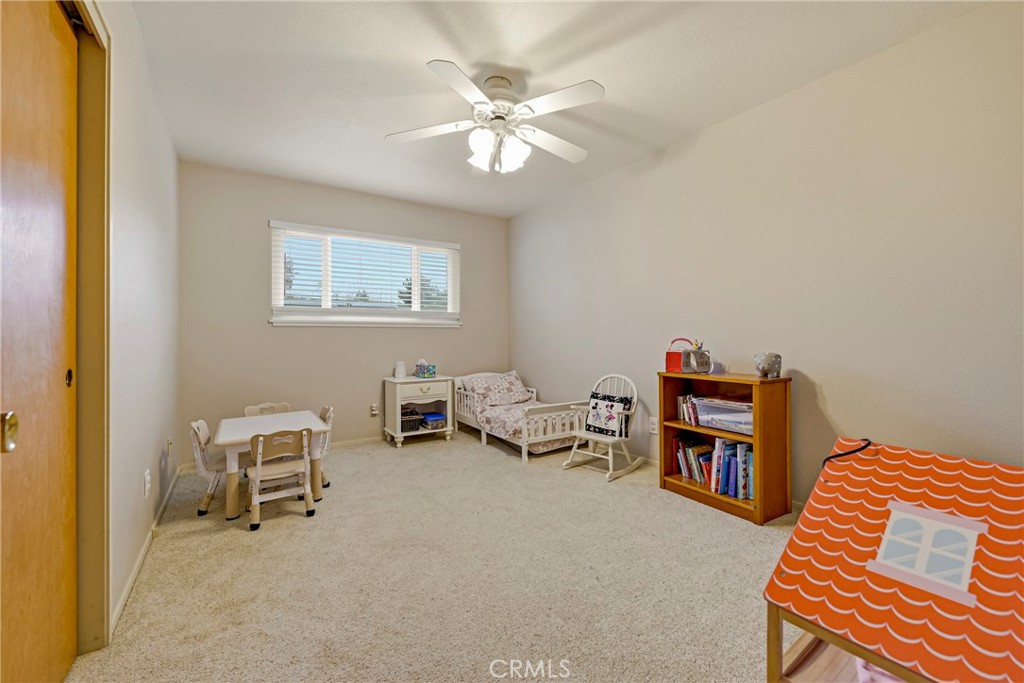 3279 Laura Ave, Merced, CA 95340