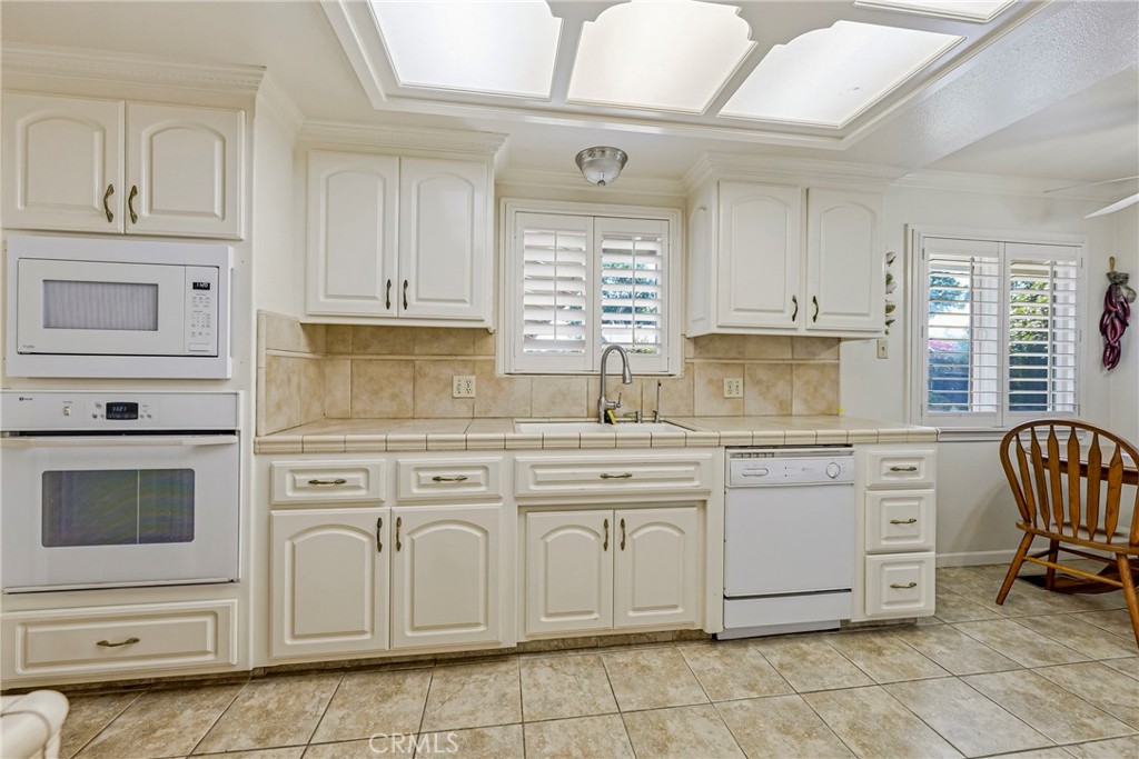 1878 W Highway 140, Merced, CA 95341