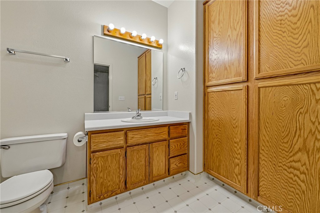 3557 Century, Merced, CA 95340